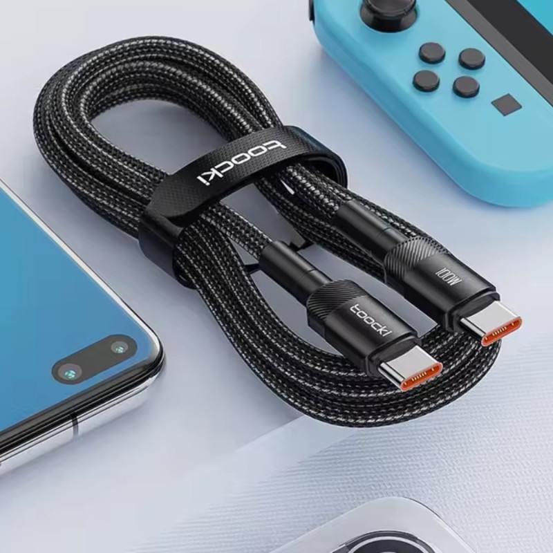 Câble USB-C vers USB-C 100W 2M Toocki Noir – Puissance et durabilité